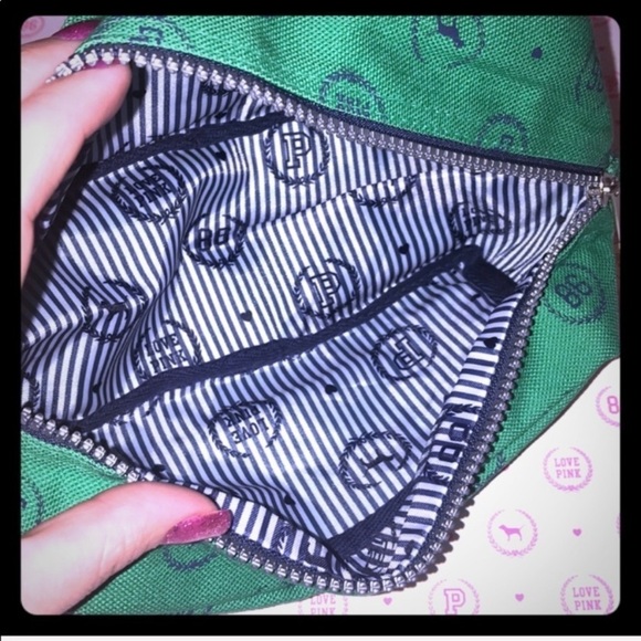 Vintage Victoria’s Secret Pink Monogram Cosmetic Bags Set of 3 - Picture 4 of 9